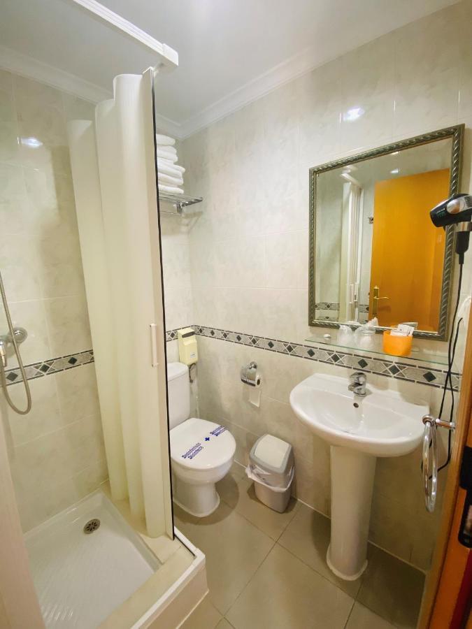 Hostal L'Anfora Дения Экстерьер фото